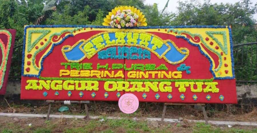 bunga papan gandeng 1 mahkota artificial